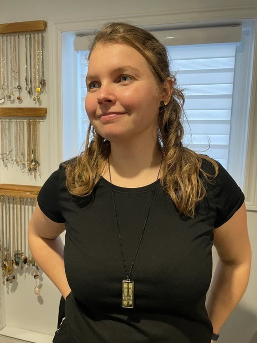 Vintage Violin Rectangle Pendant Necklace – Black Chain