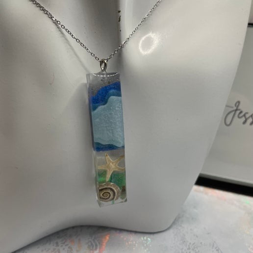 Ocean Starfish Rectangle Necklace- 20" Silver Chain