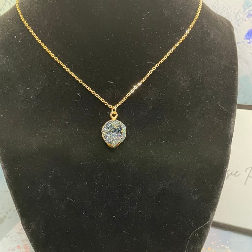 Black Druzy Necklace & Earring Set – Gold Finish