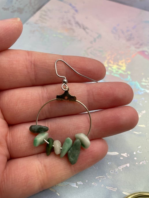 Green Gemstones Chip Beads On A Silver Hoop Earrings
