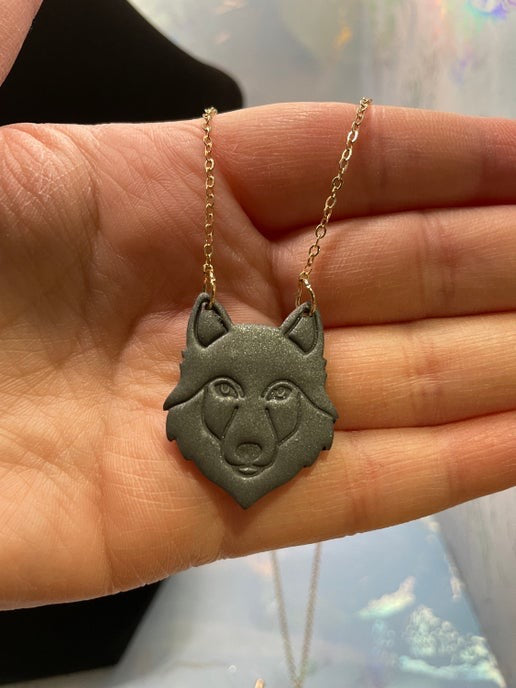 Grey Polymer Clay Wolf Pendant 22'' (Nickel Free)