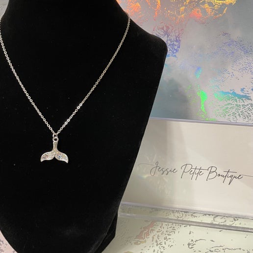 Whale Tail with Rhinestone Necklace – 18’’ Silver Chain (Nickel Free)
