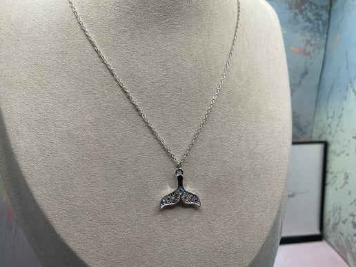Whale Tail with Rhinestone Necklace – 18’’ Silver Chain (Nickel Free)