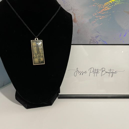 Vintage Violin Rectangle Pendant Necklace – Black Chain