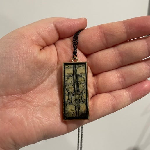 Vintage Violin Rectangle Pendant Necklace – Black Chain