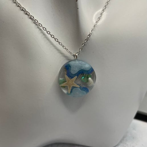 Ocean Dream Necklace – Starfish and Seashell Pendant - 18" Silver Chain