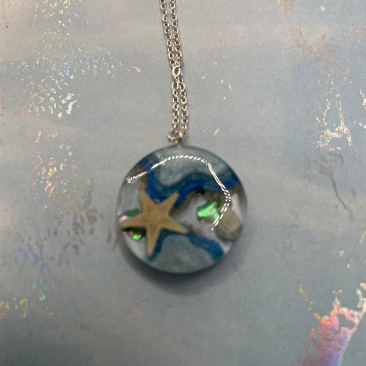 Ocean Dream Necklace – Starfish and Seashell Pendant - 18" Silver Chain