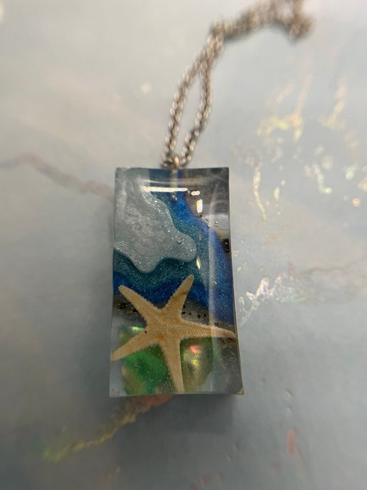 Ocean Starfish Rectangle Necklace-18'' Silver Chain NICKEL FREE