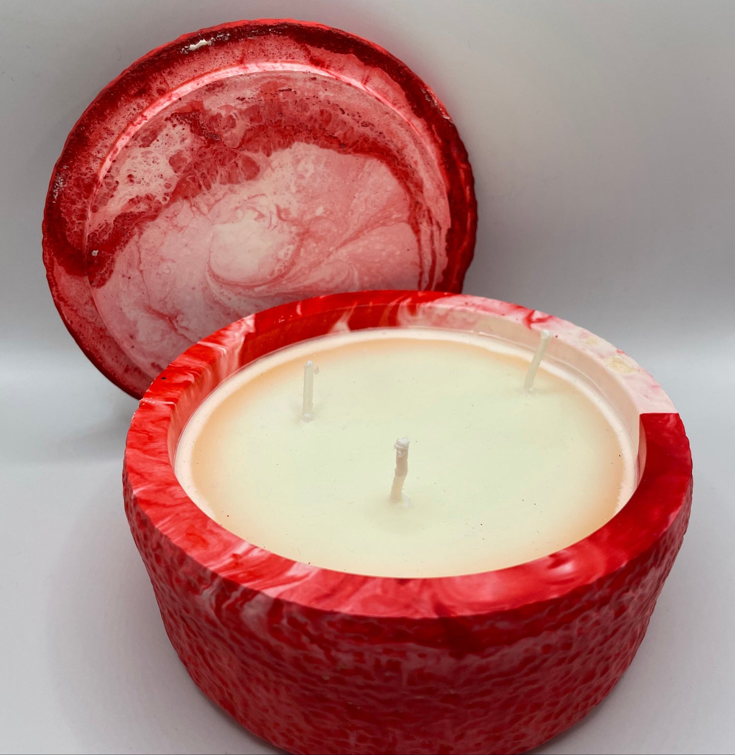 Red Eco-Resin Candle – Clean Lemon Soy Wax