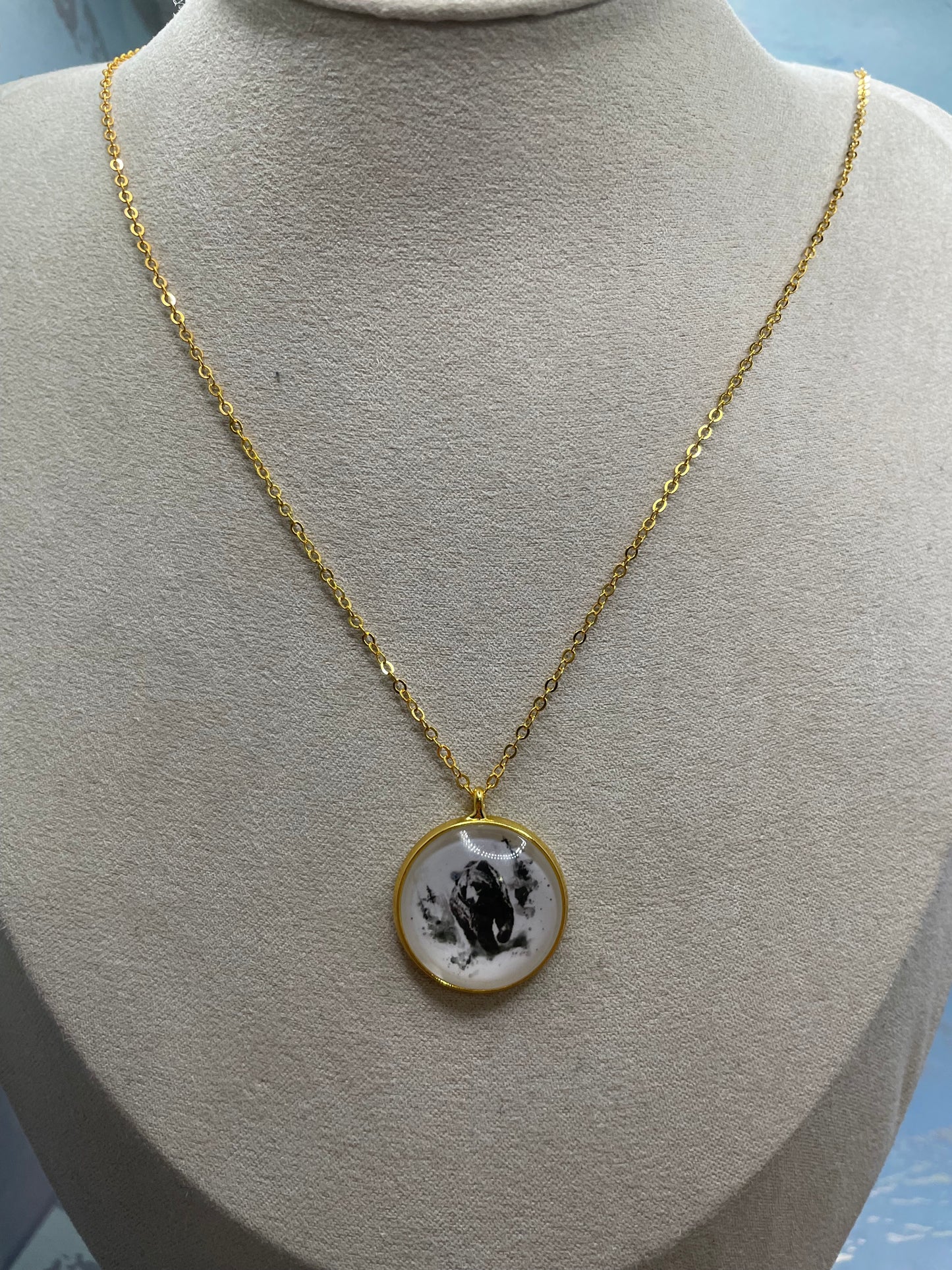 Gold Bezel Wildlife SET