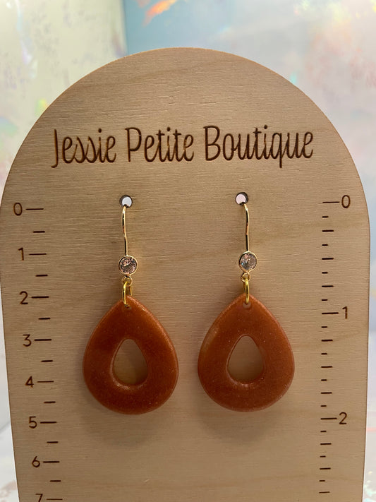 Boucles d'oreilles goutte en bronze avec zircon