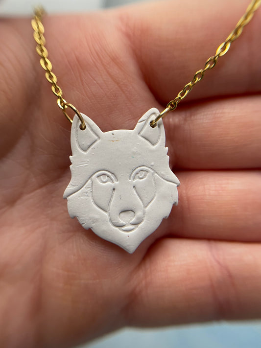 White Wolf Pendant Necklace 20''