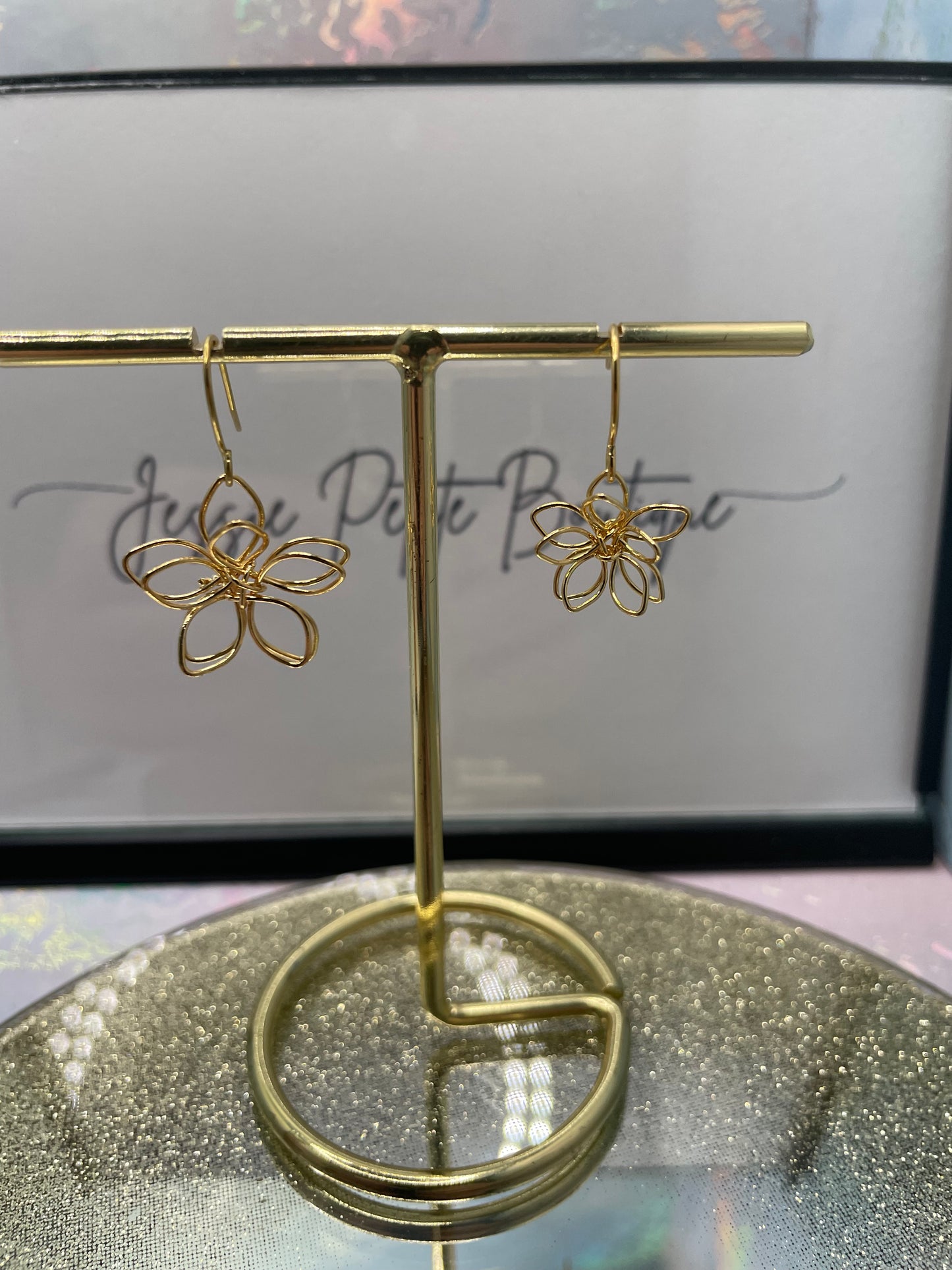 Golden Dangling Flower Earrings – NICKEL FREE