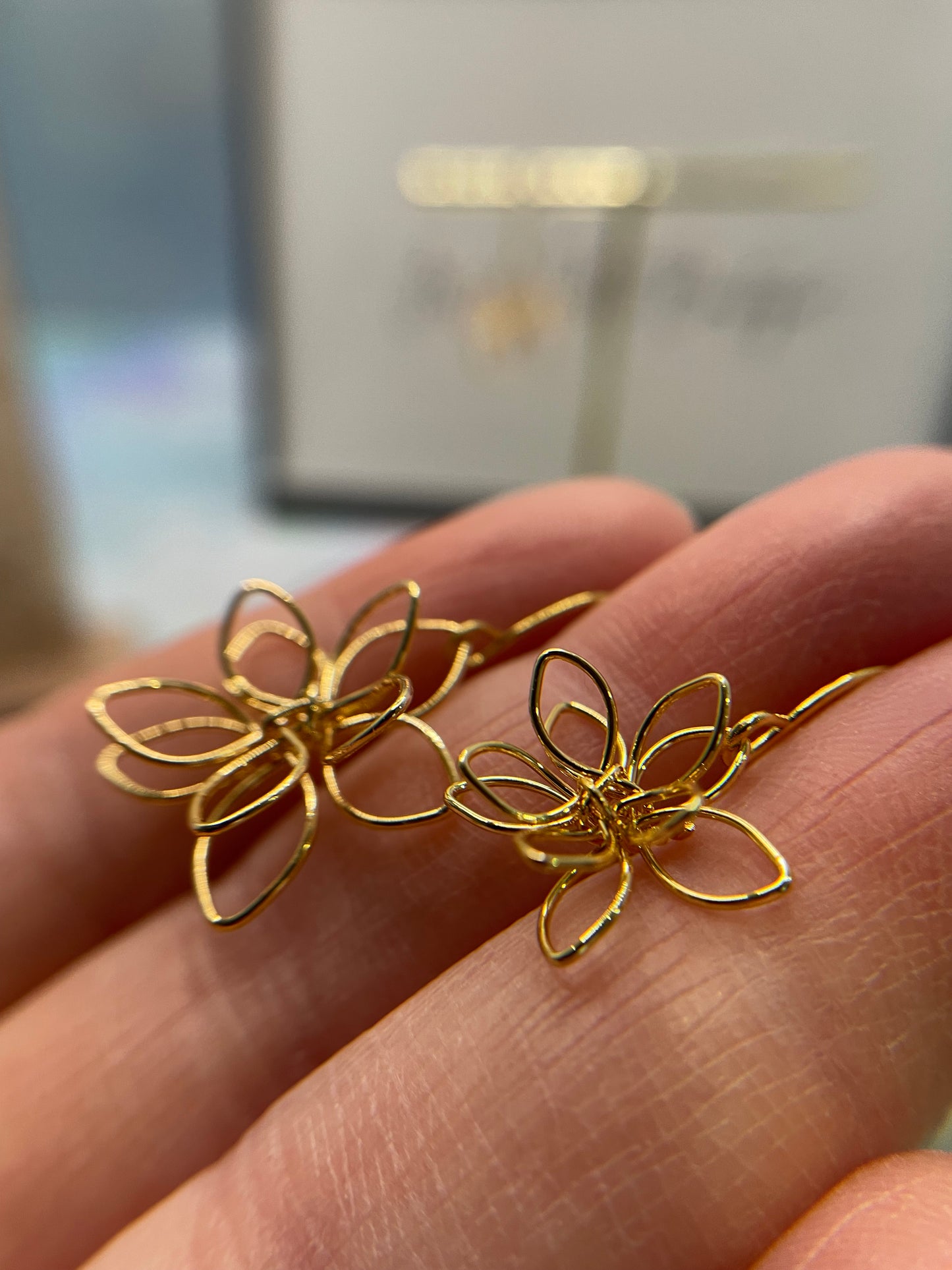 Golden Dangling Flower Earrings – NICKEL FREE