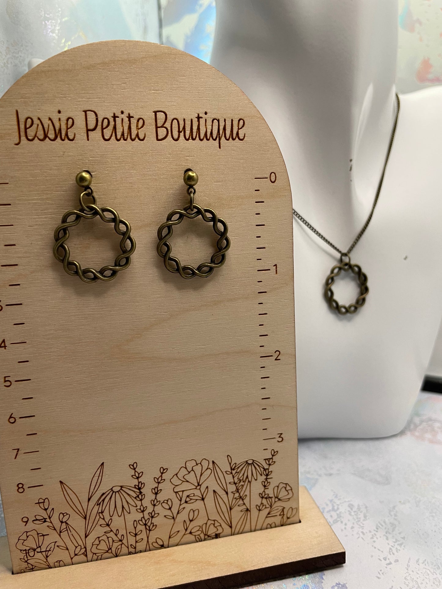 Ensemble de bijoux ronds en bronze torsadé 23''
