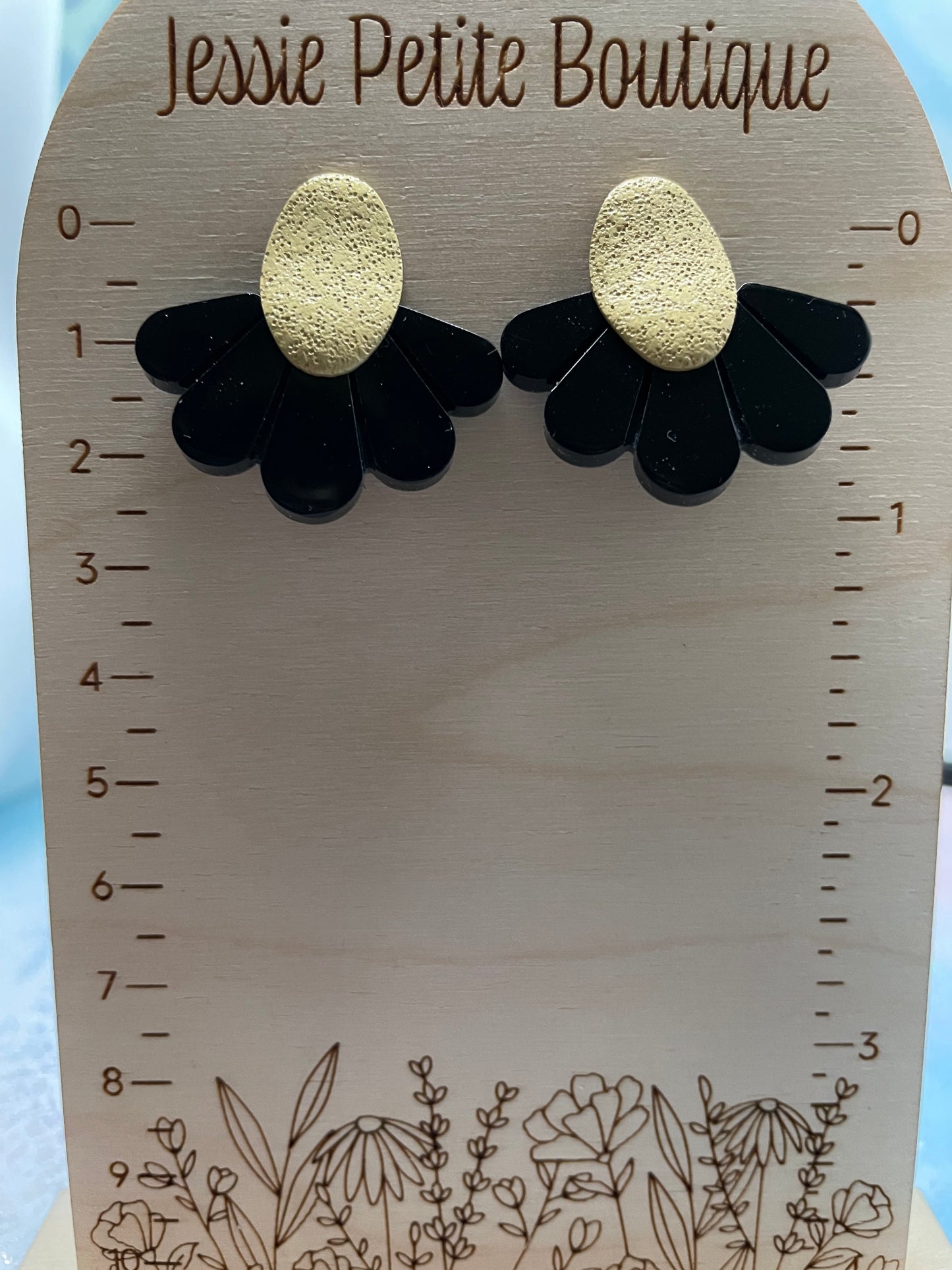 Maya : Boucles d'oreilles noires 