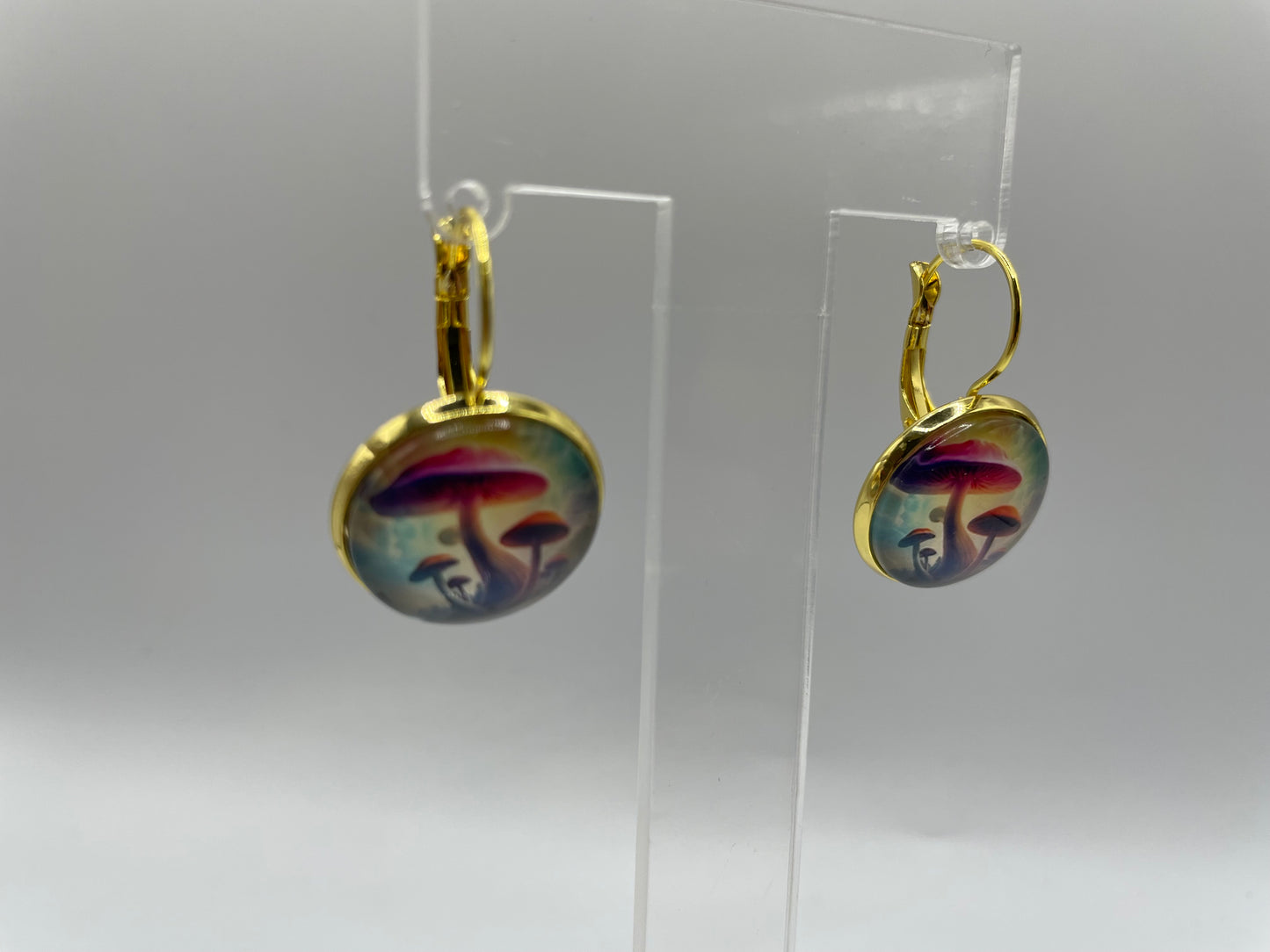 Boucles d’oreilles dormeuses Champignons dorés – Acier inoxydable +Sans Nickel