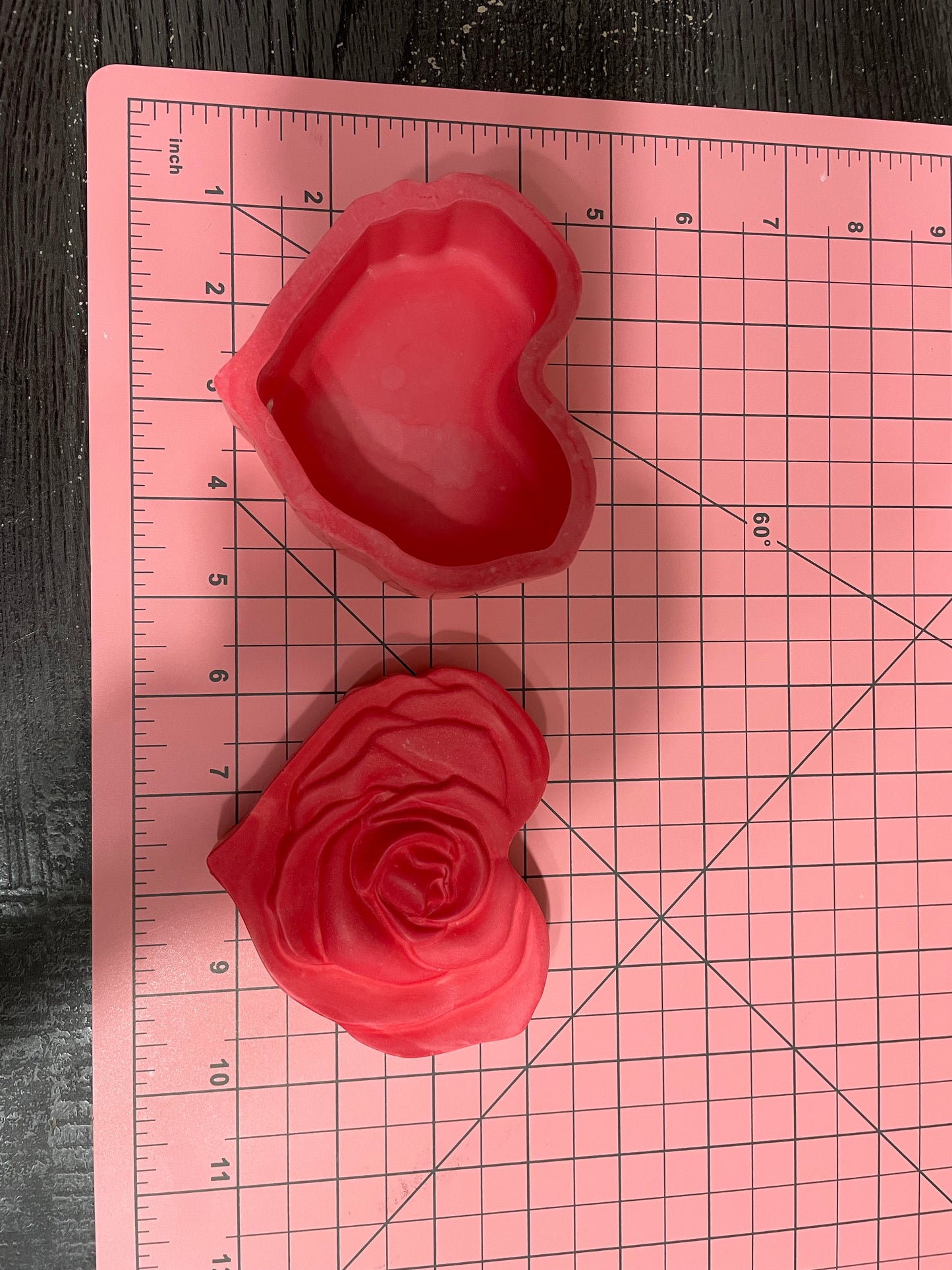 Heart-Shaped Eco-Resin Container with Rose Lid