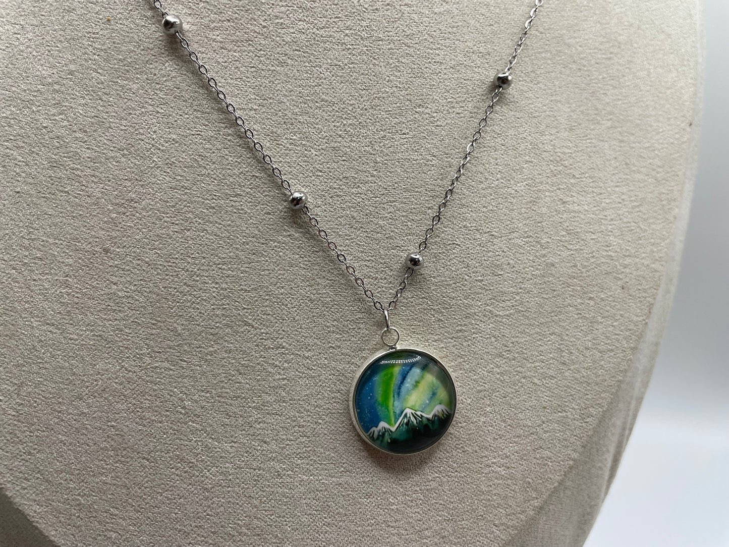 Northern Lights Pendant Necklace – Stainless Steel