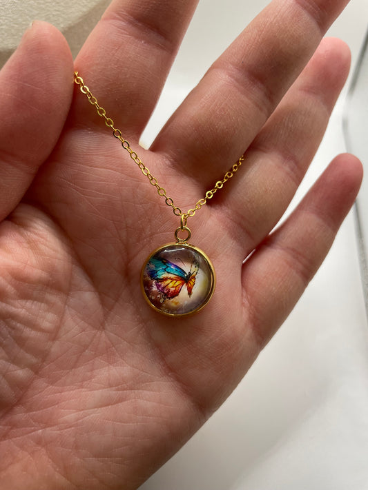 Collier Pendentif Papillon Coloré (Fini doré)-Sans Nickel