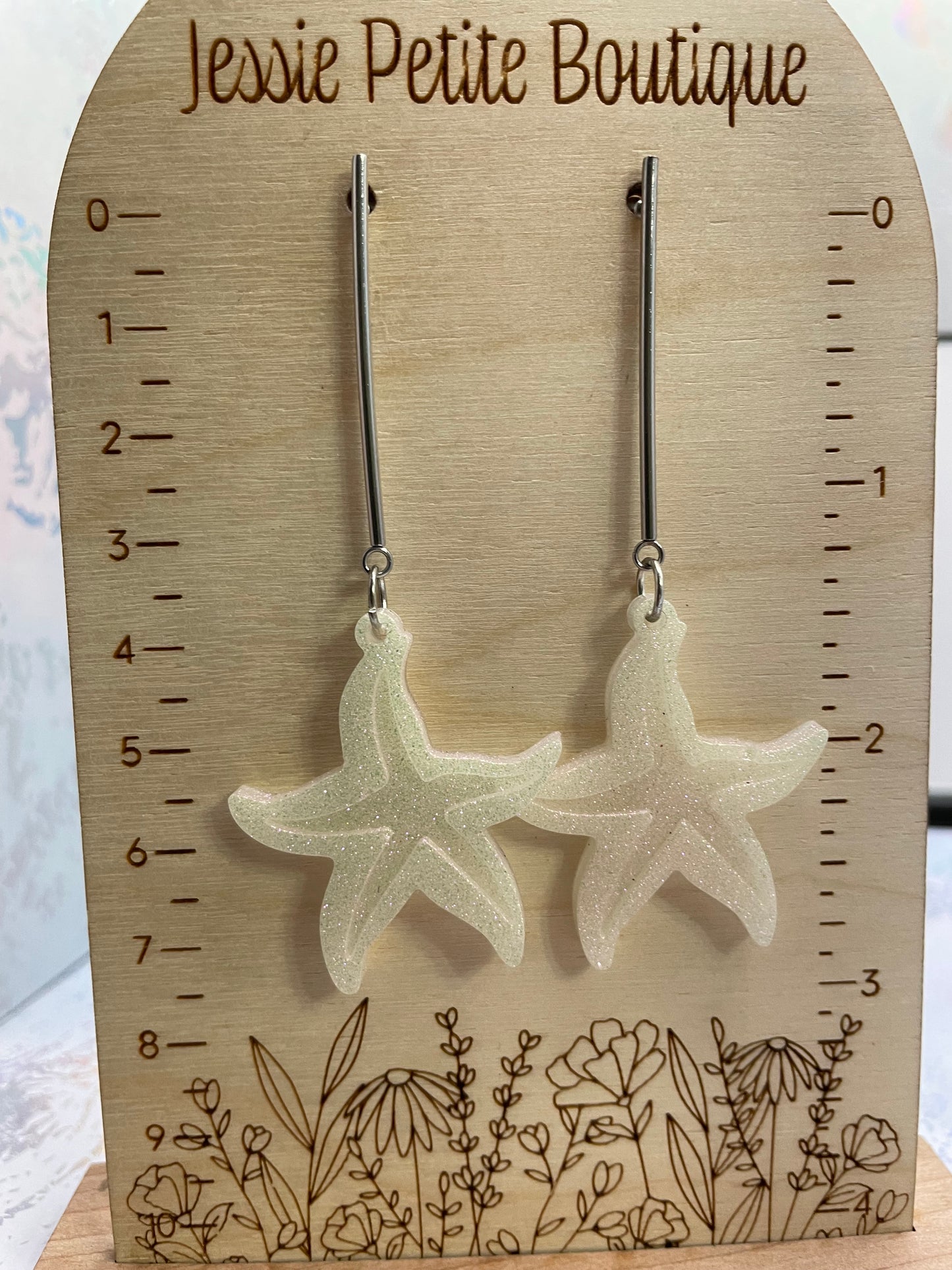 Sparkly White Starfish Earrings – NICKEL FREE