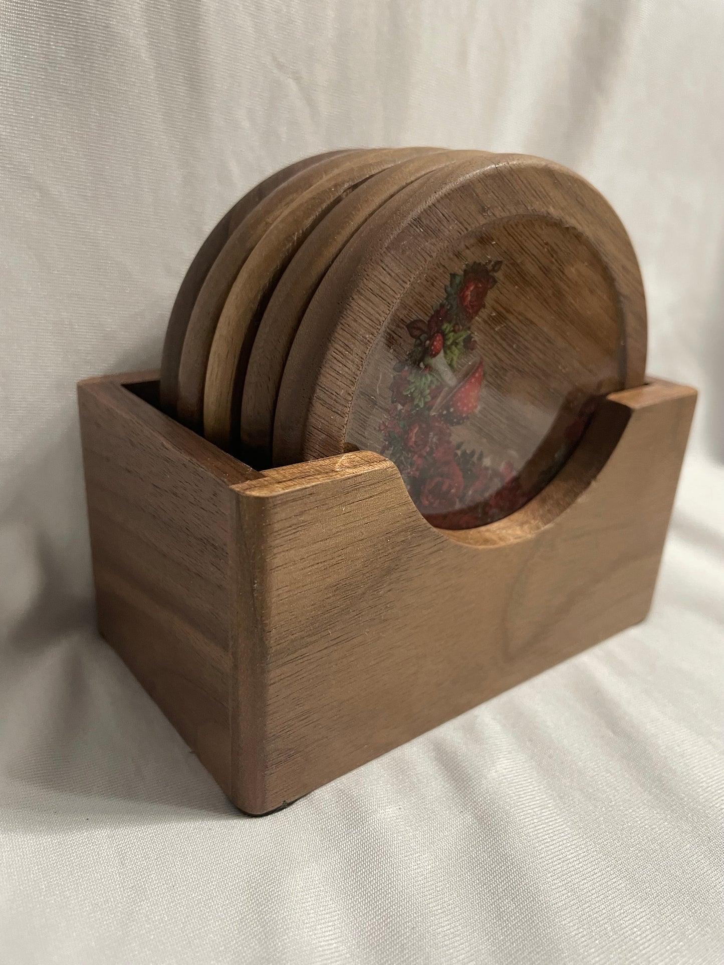 Red mushroom walnut coaster set + holder