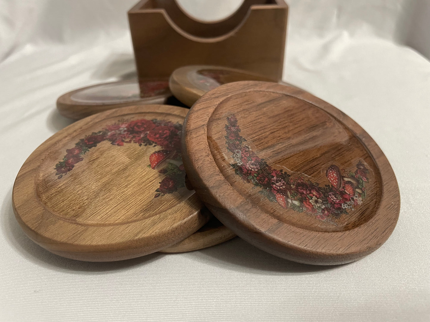 Red mushroom walnut coaster set + holder