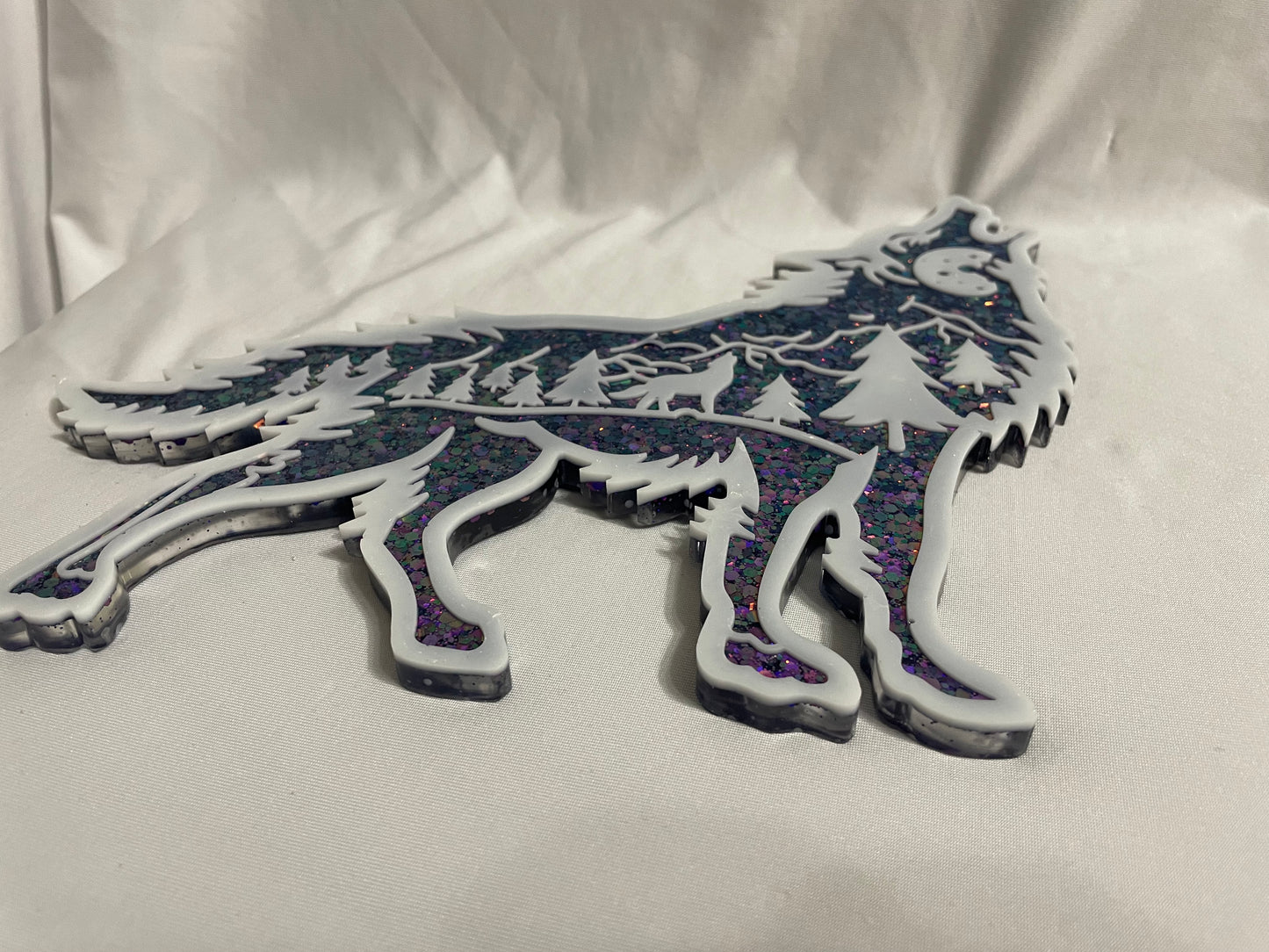 Howling Wolf: Wall Decoration