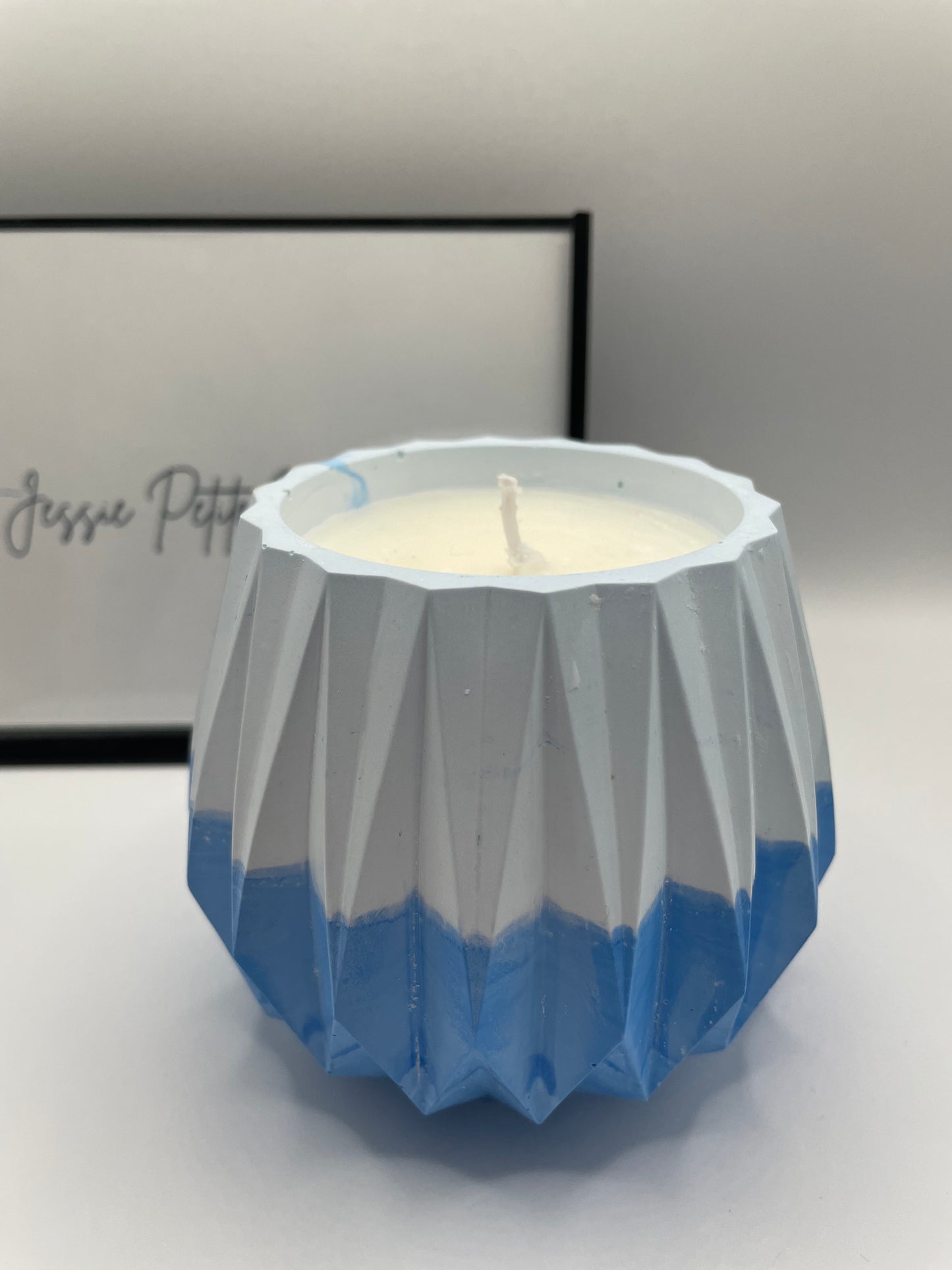 Bougie en Éco-Résine Bleue – Chandelle de Soya Parfum Citron Propre