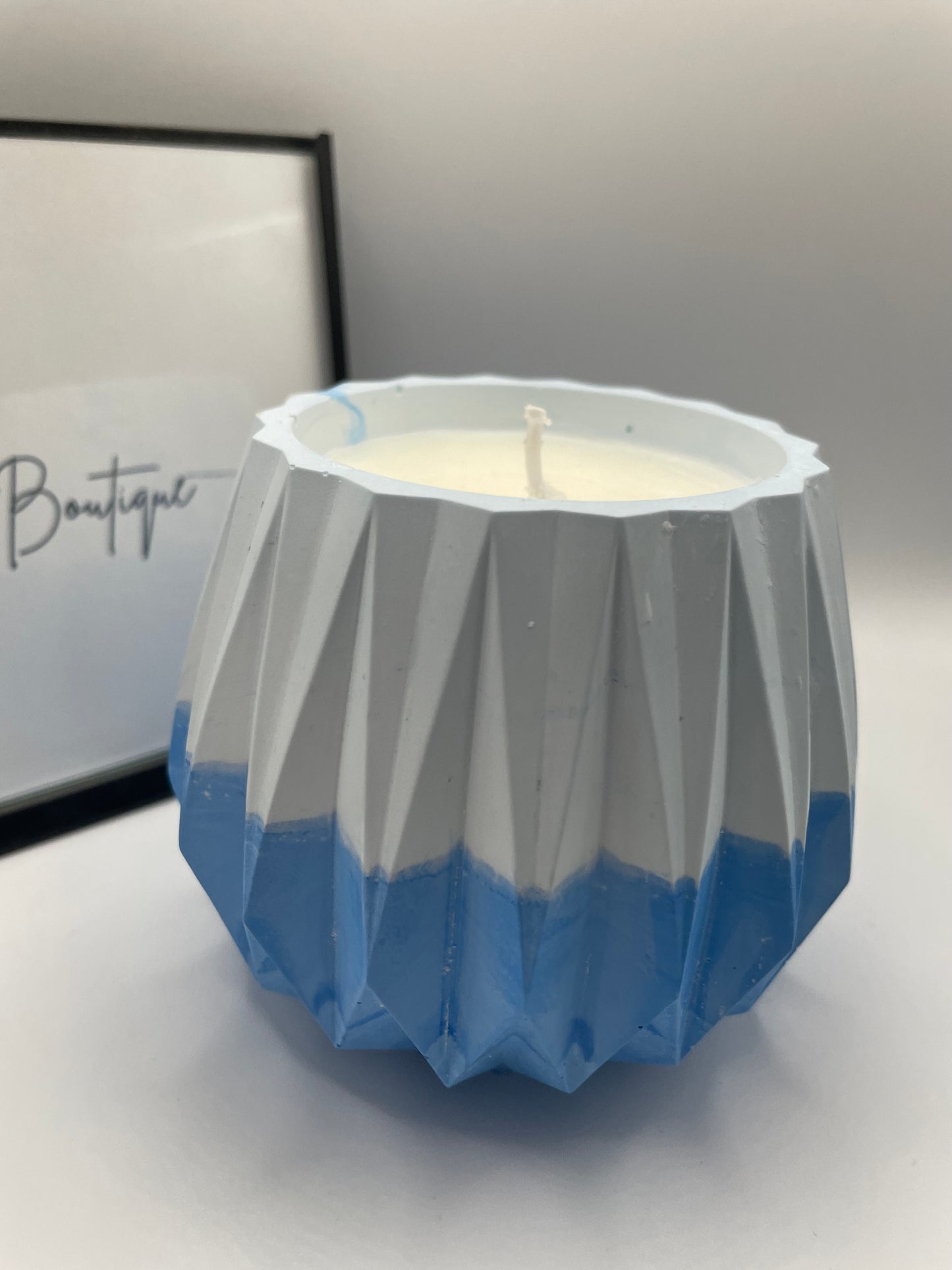 Bougie en Éco-Résine Bleue – Chandelle de Soya Parfum Citron Propre