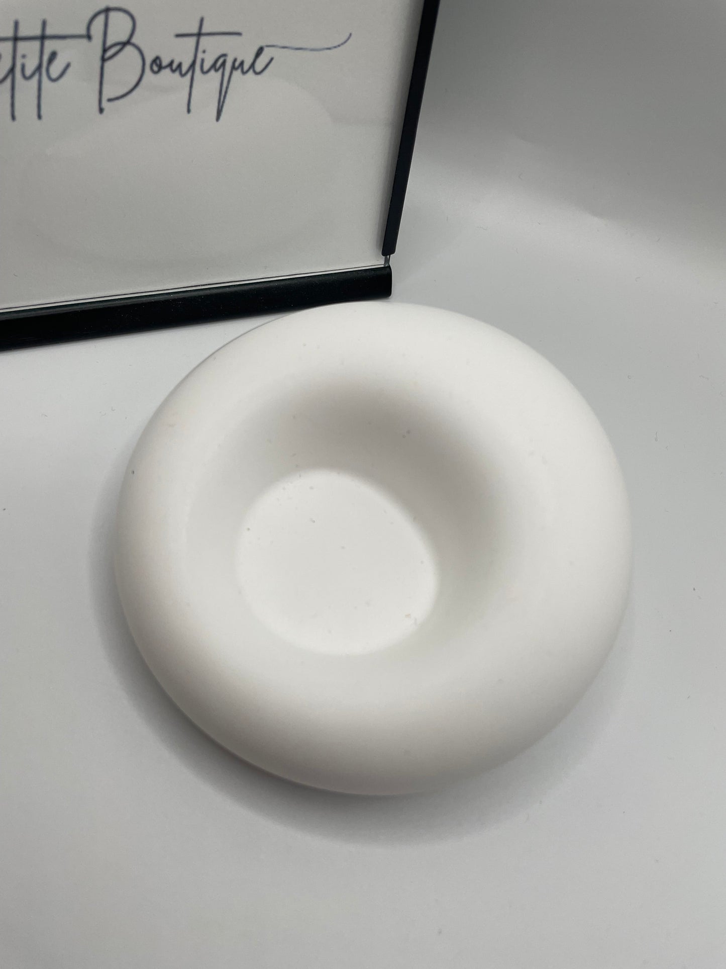 Eco-Resin Candle Holder – Minimalist & Modern