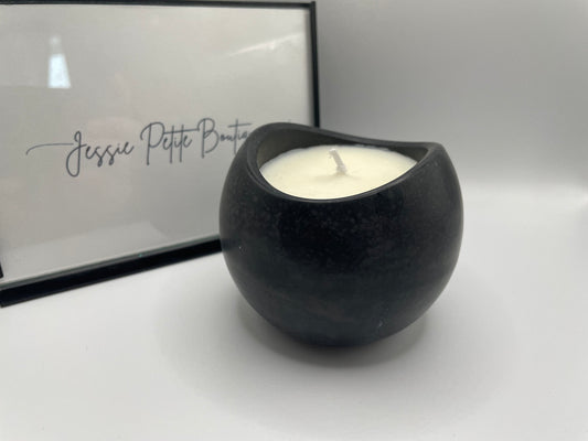 Handmade Black Eco-Resin Candle – Lemon & Orange Essential Oils