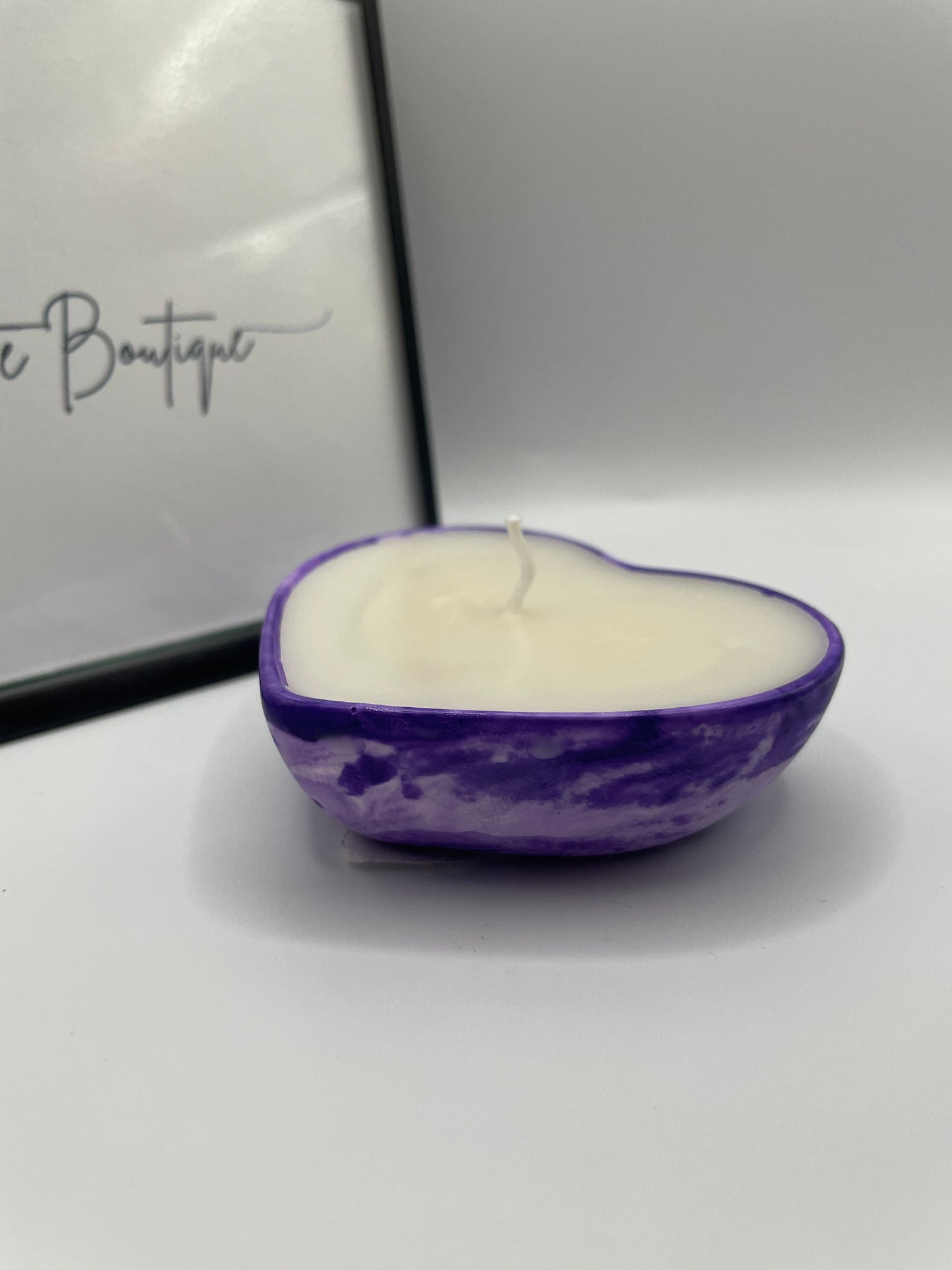 Small Heart Eco-Resin Candles – Handmade Soy Wax