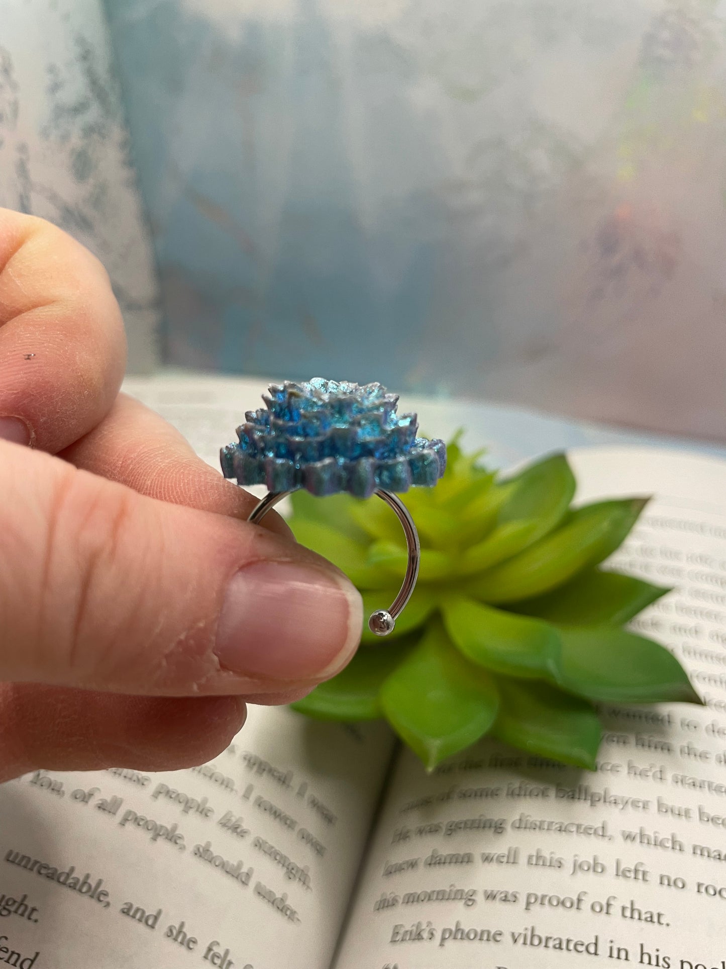 Chrysanthemum Resin Ring — Adjustable Stainless Steel