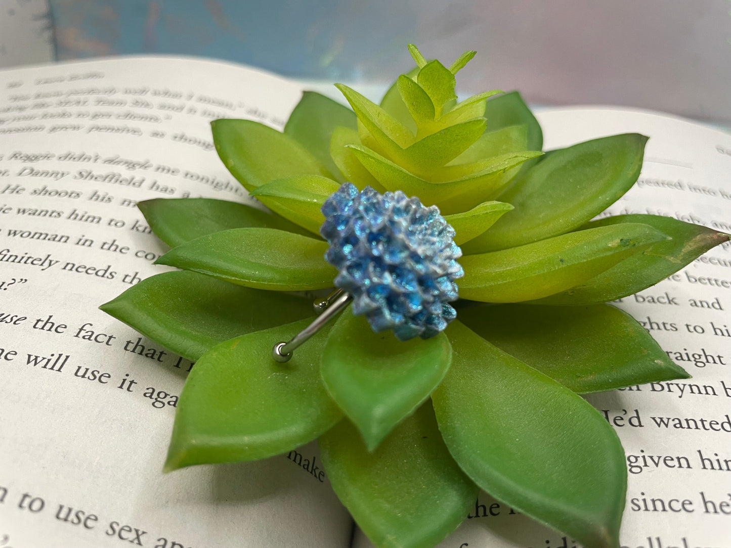 Chrysanthemum Resin Ring — Adjustable Stainless Steel