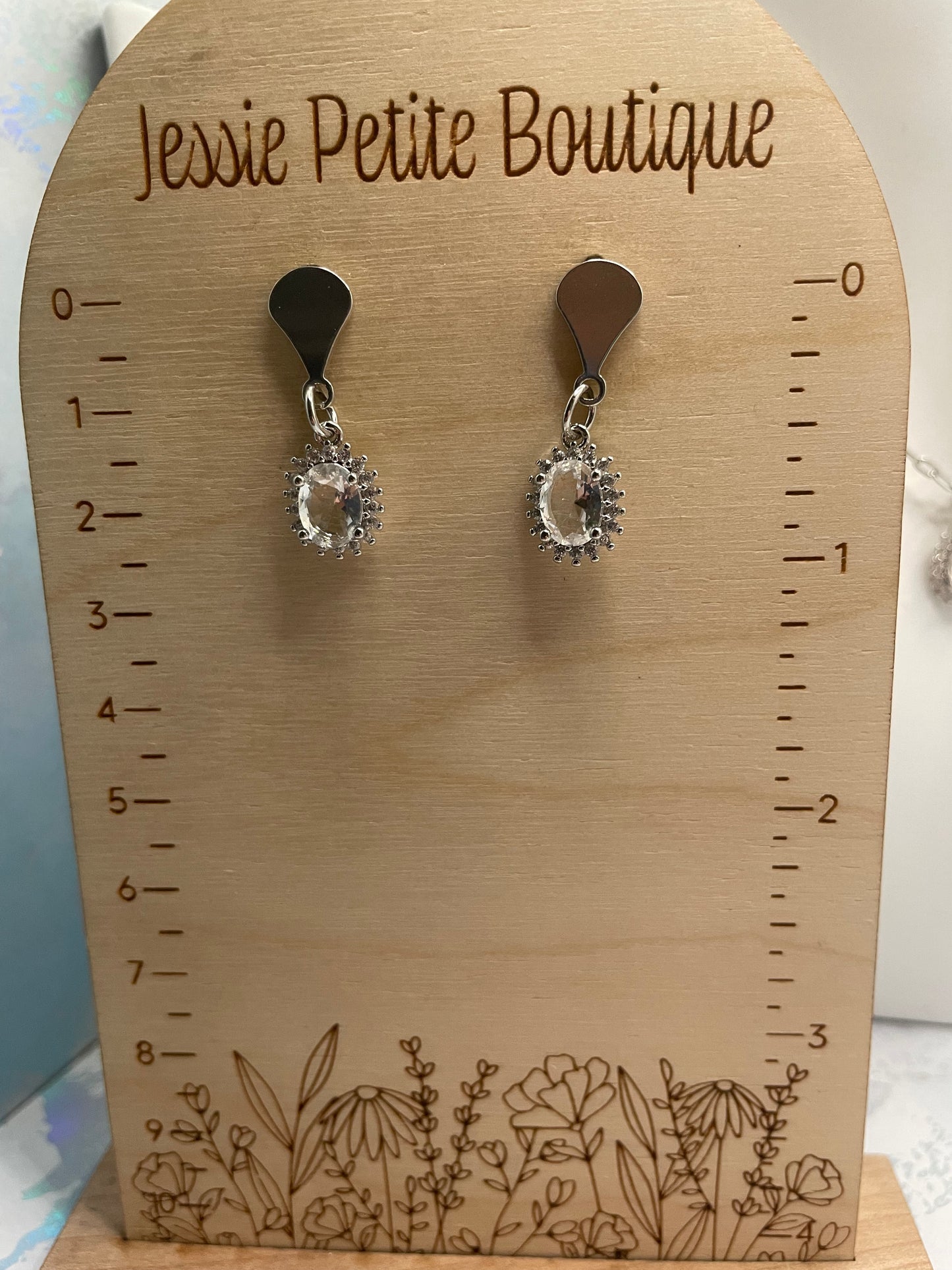 Ensemble ovale zircone cubique scintillantes - 20'' Sans Nickel