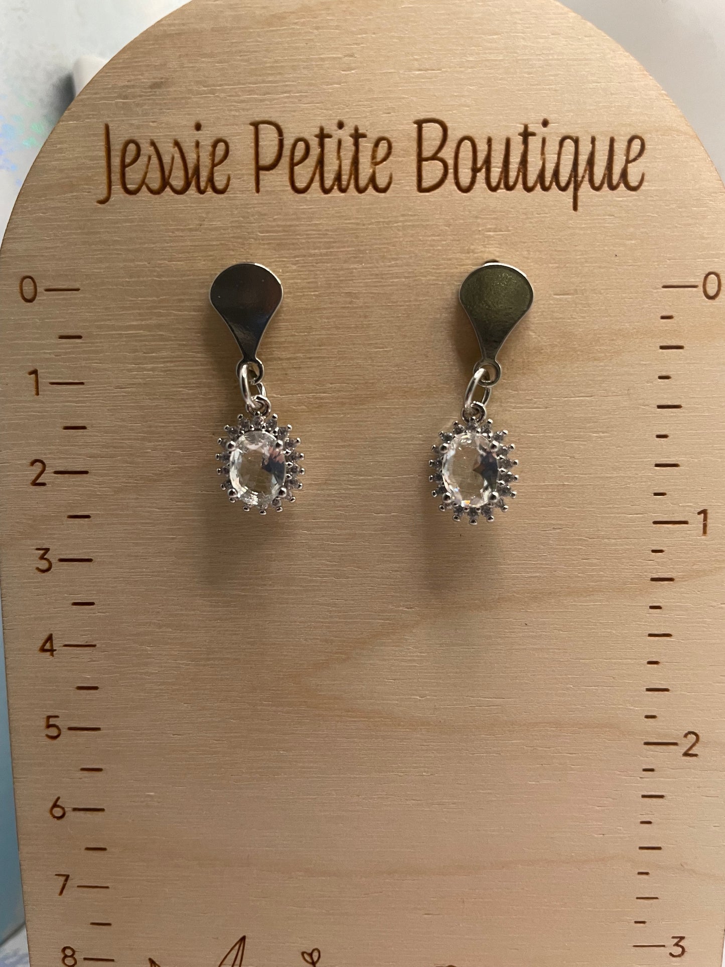 Ensemble ovale zircone cubique scintillantes - 20'' Sans Nickel