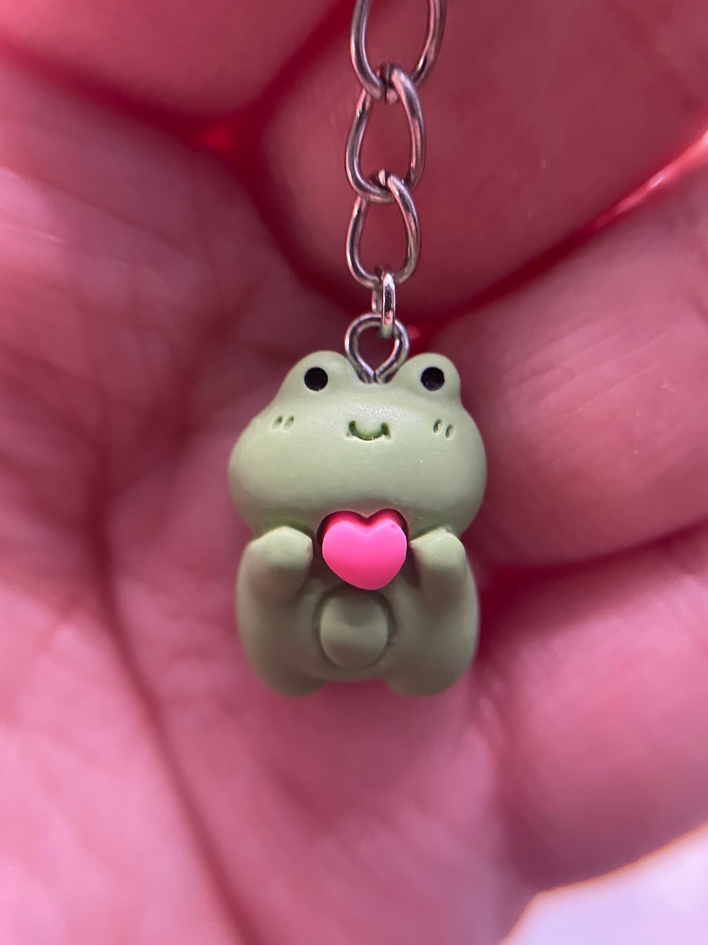 Frog + heart keychain