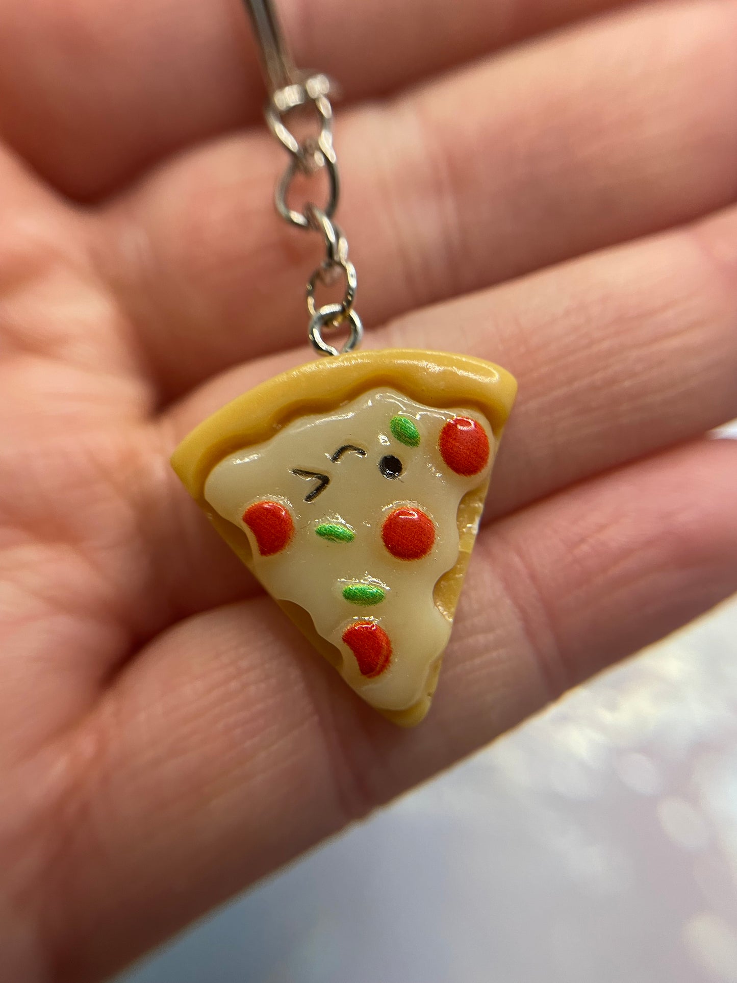 Porte-clés tranche de pizza mignonne