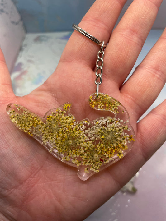 Flower Cat Keychain – Real Dried Flowers