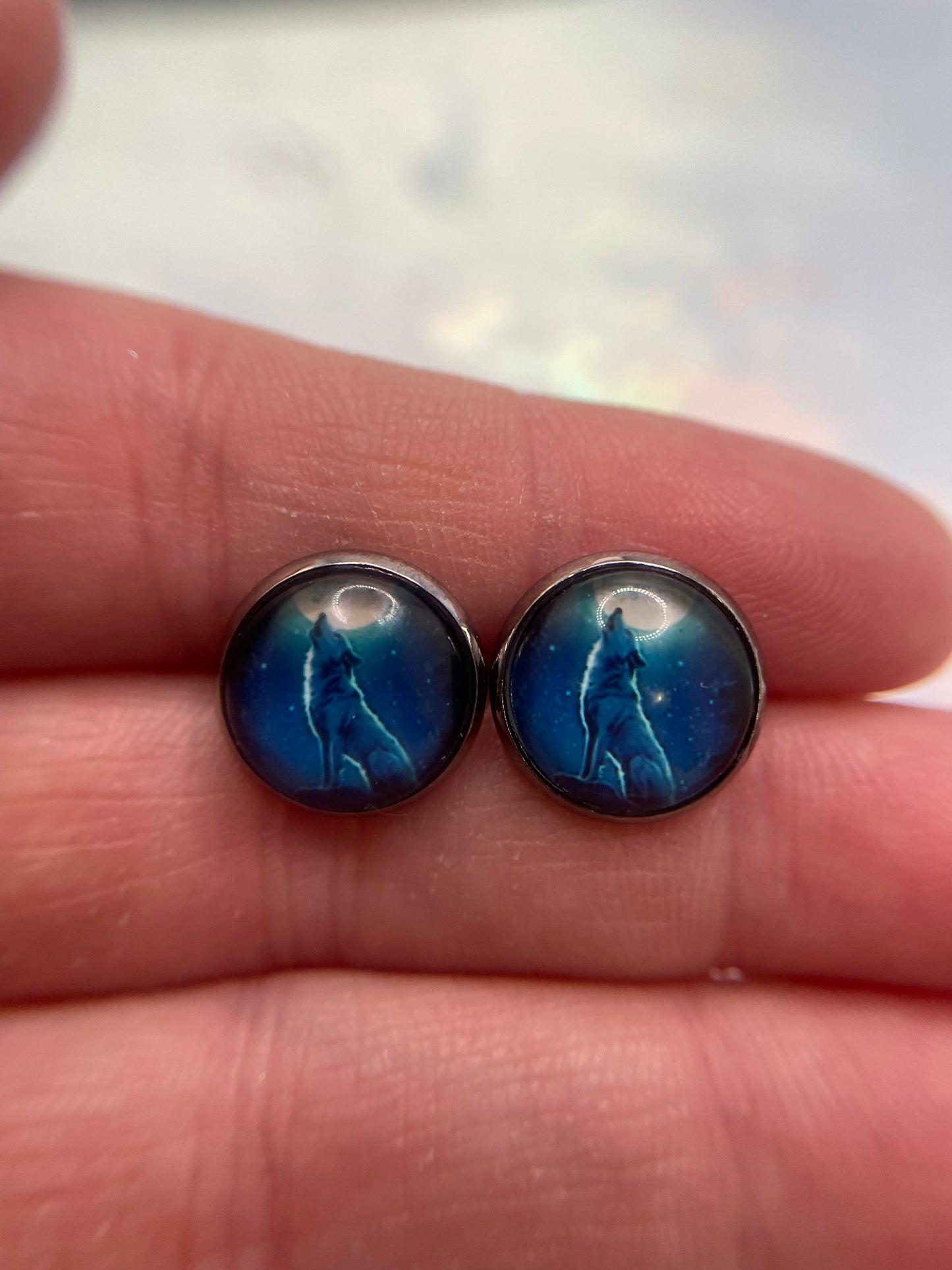 Wolf Silhouette Cabochon Stud Earrings-Stainless Steel+Nickel Free