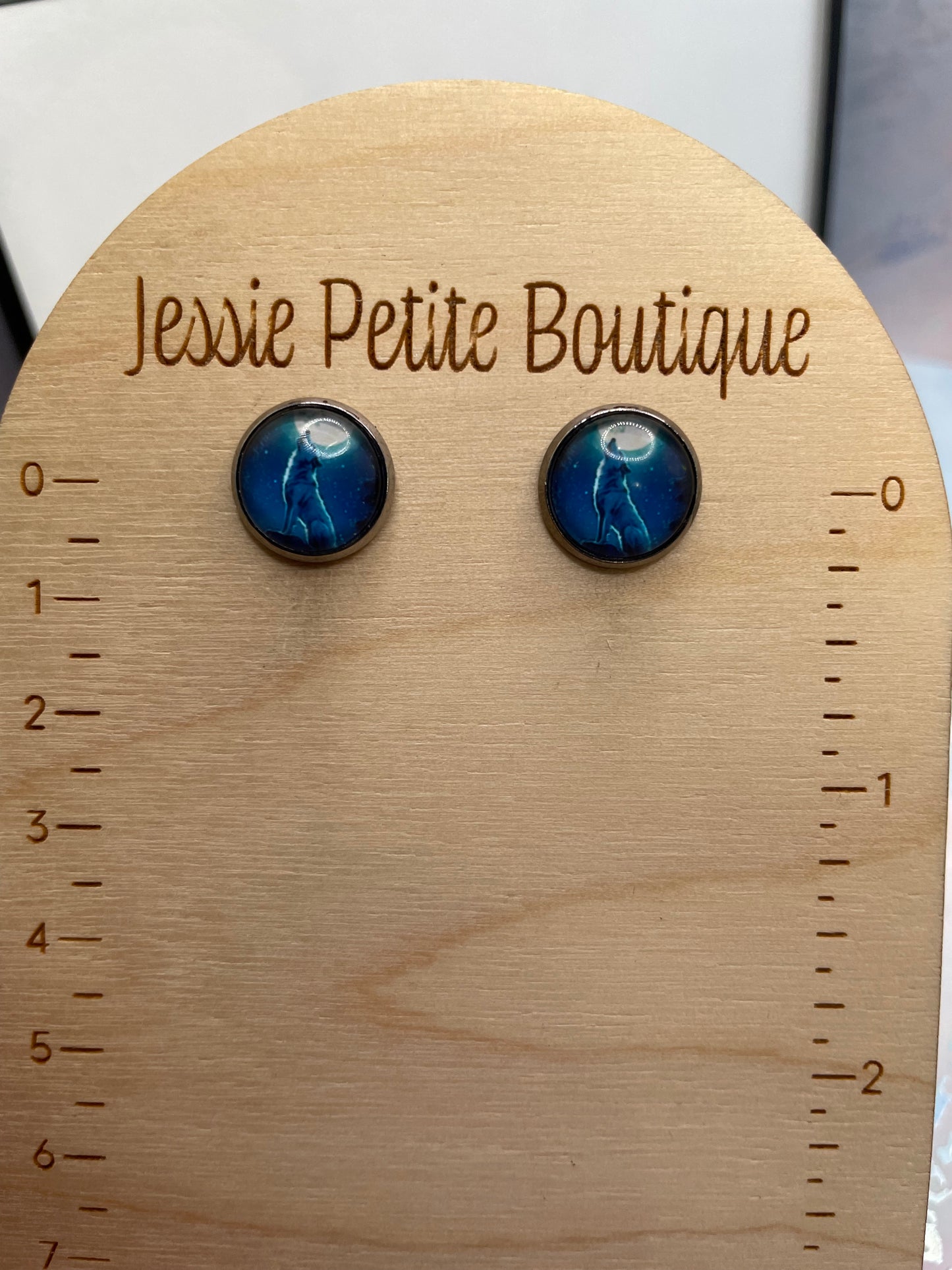 Wolf Silhouette Cabochon Stud Earrings-Stainless Steel+Nickel Free