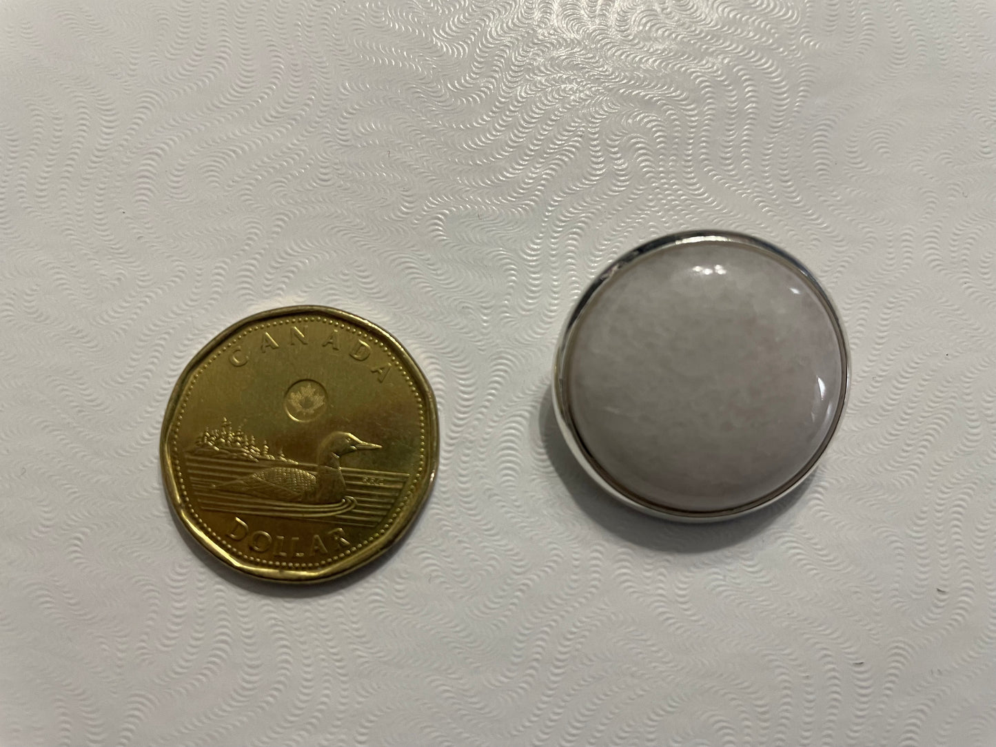 Broches Argentées en Pierres Naturelles – 25 mm