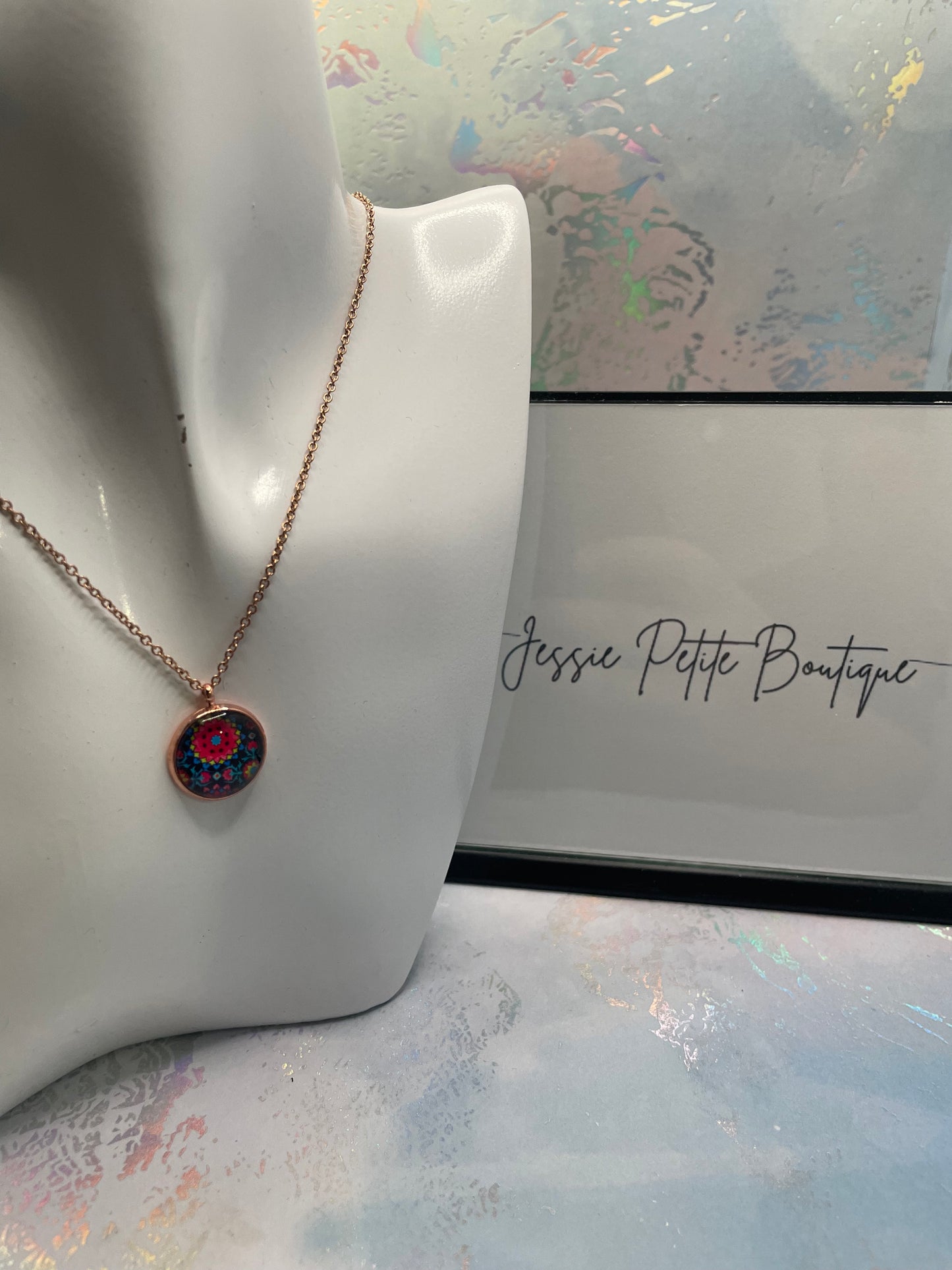 Funky Pattern Rose Gold Cabochon 17''Stainless steel