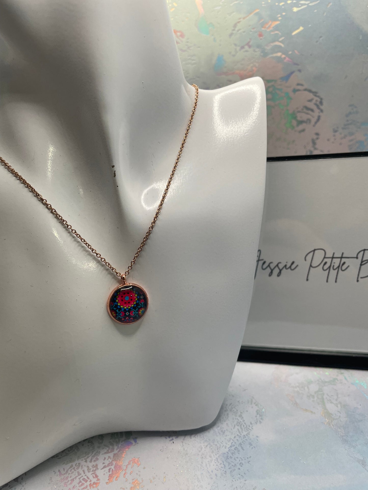 Funky Pattern Rose Gold Cabochon 17''Stainless steel