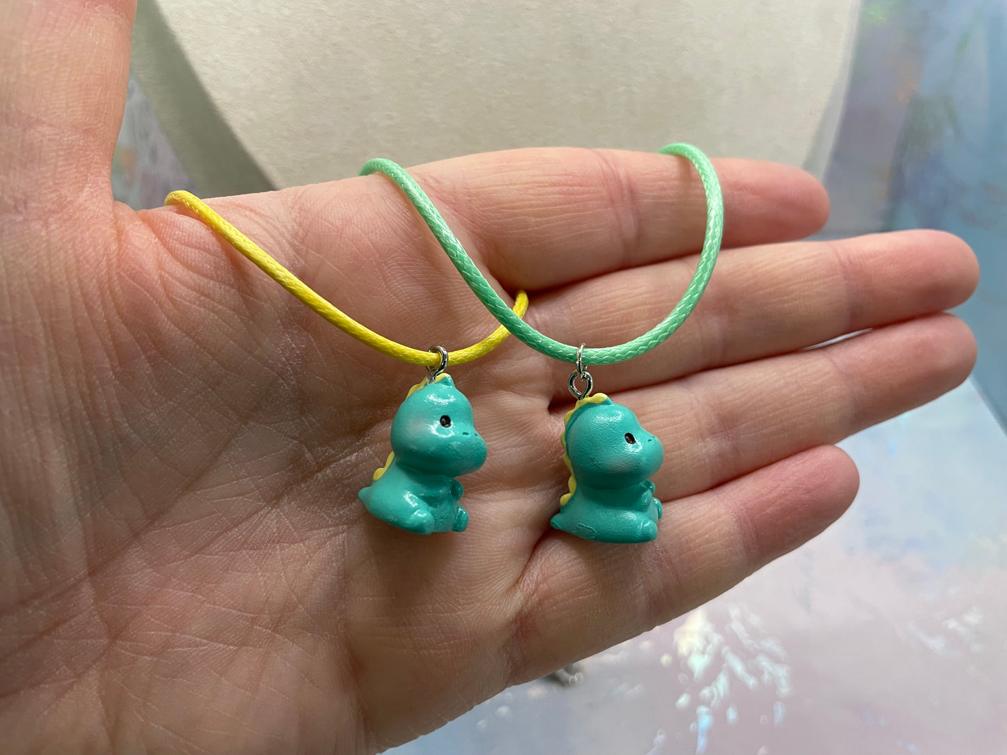 Collier pendentif dinosaure-Corde