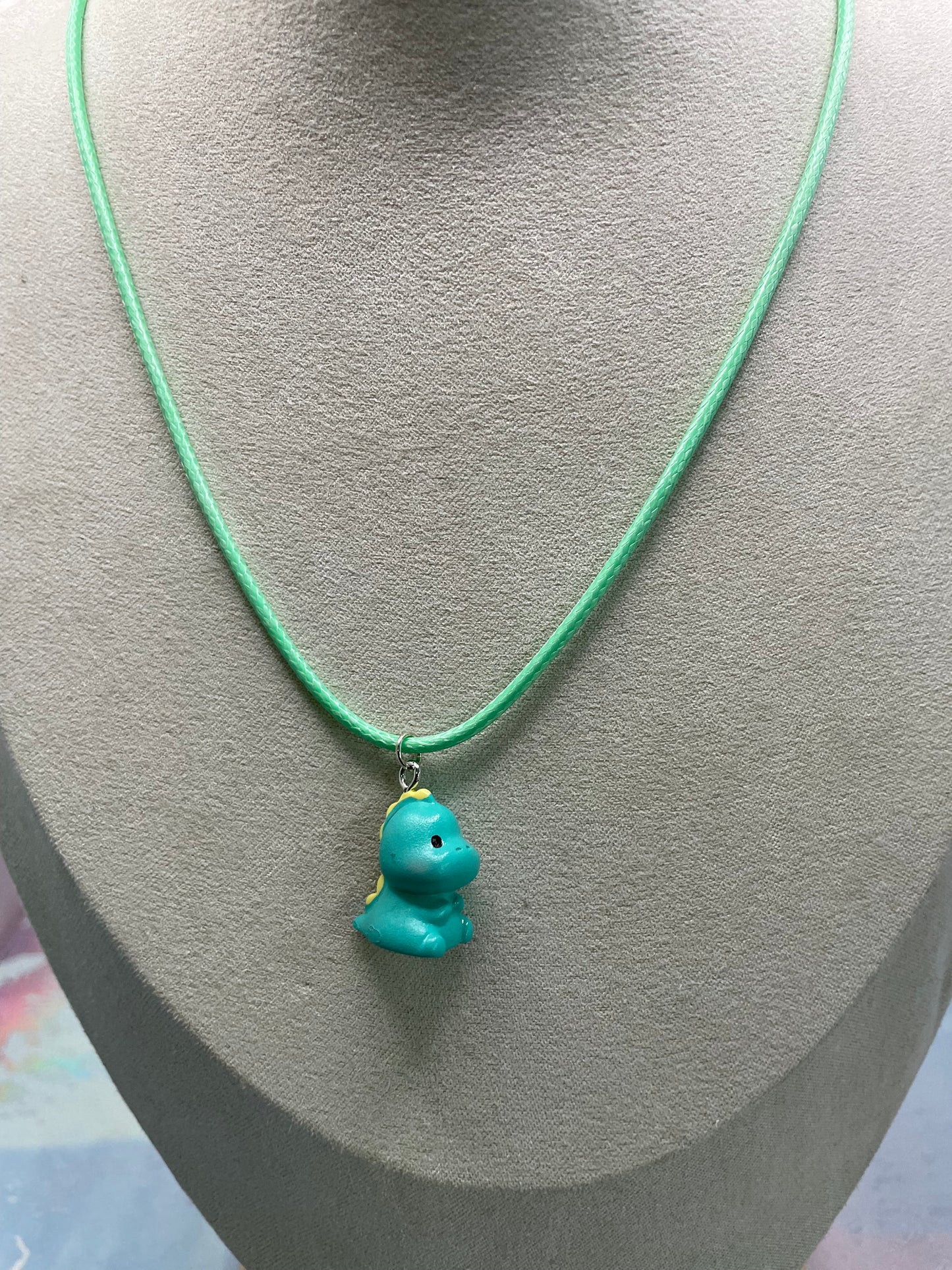 Collier pendentif dinosaure-Corde