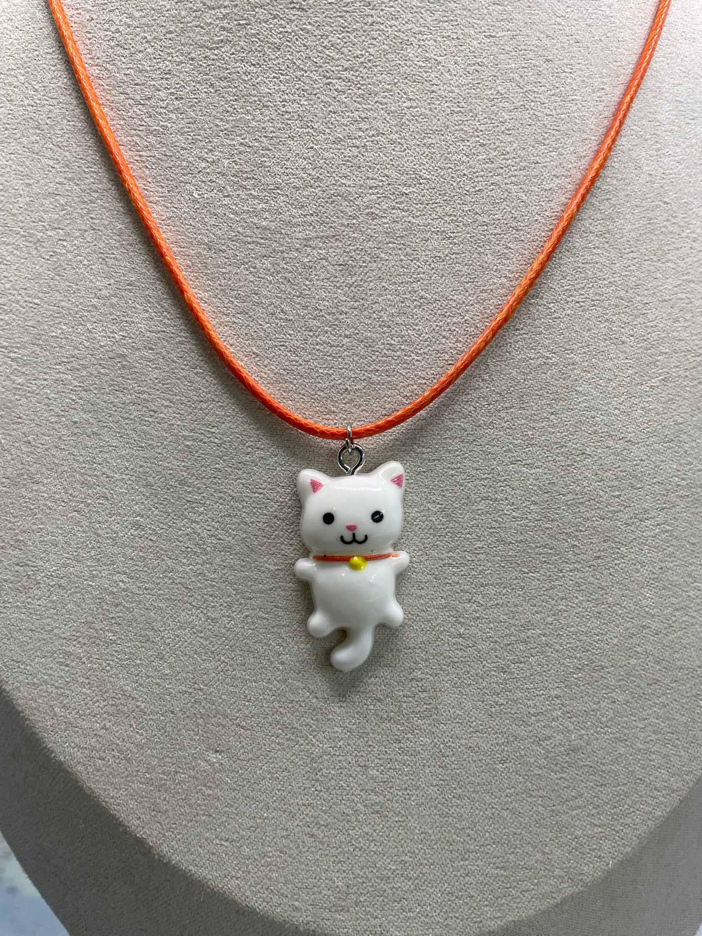 Collier chat sur Corde