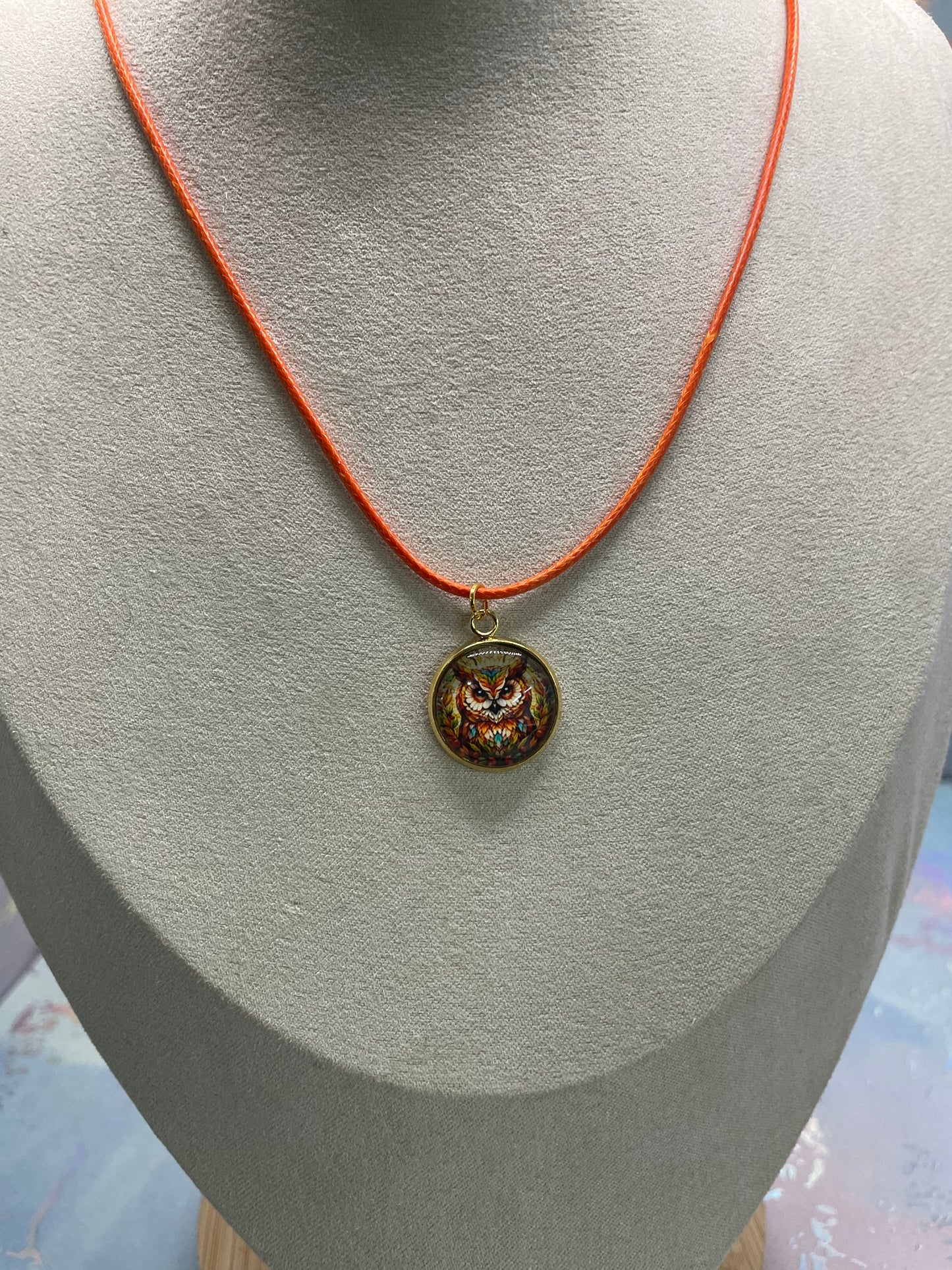 Collier Cabochon Hibou-Corde Orange