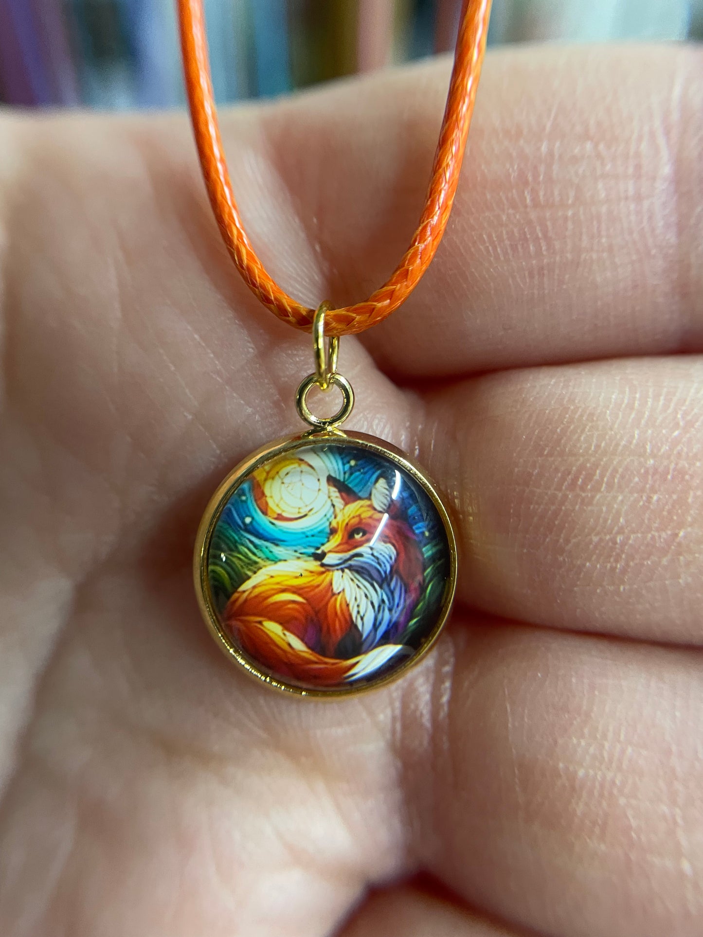 Collier cabochon renard – corde orange